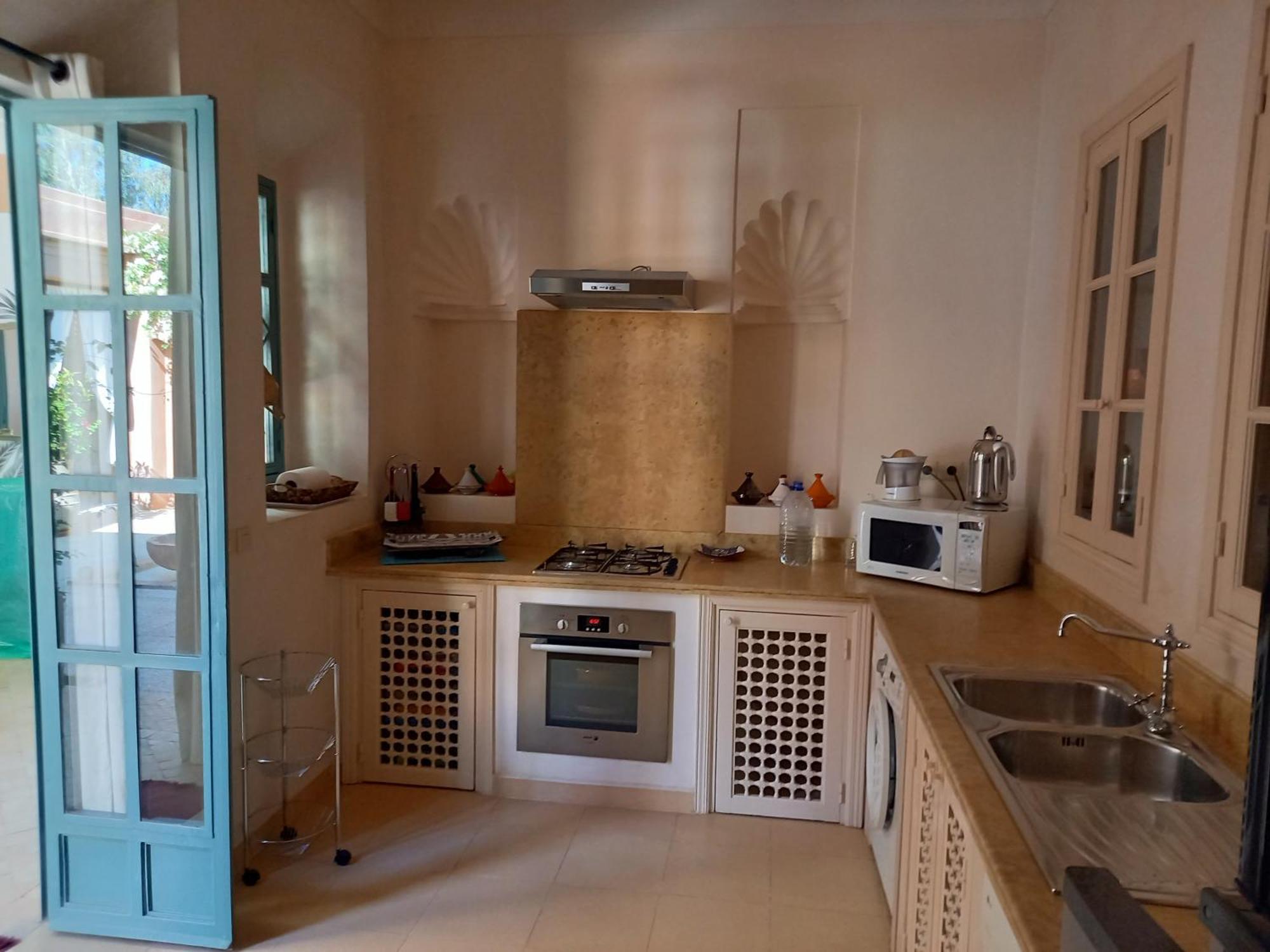 Marrakech, 7 Harmonia, Pour 6 Personnes Avec Piscine Privee