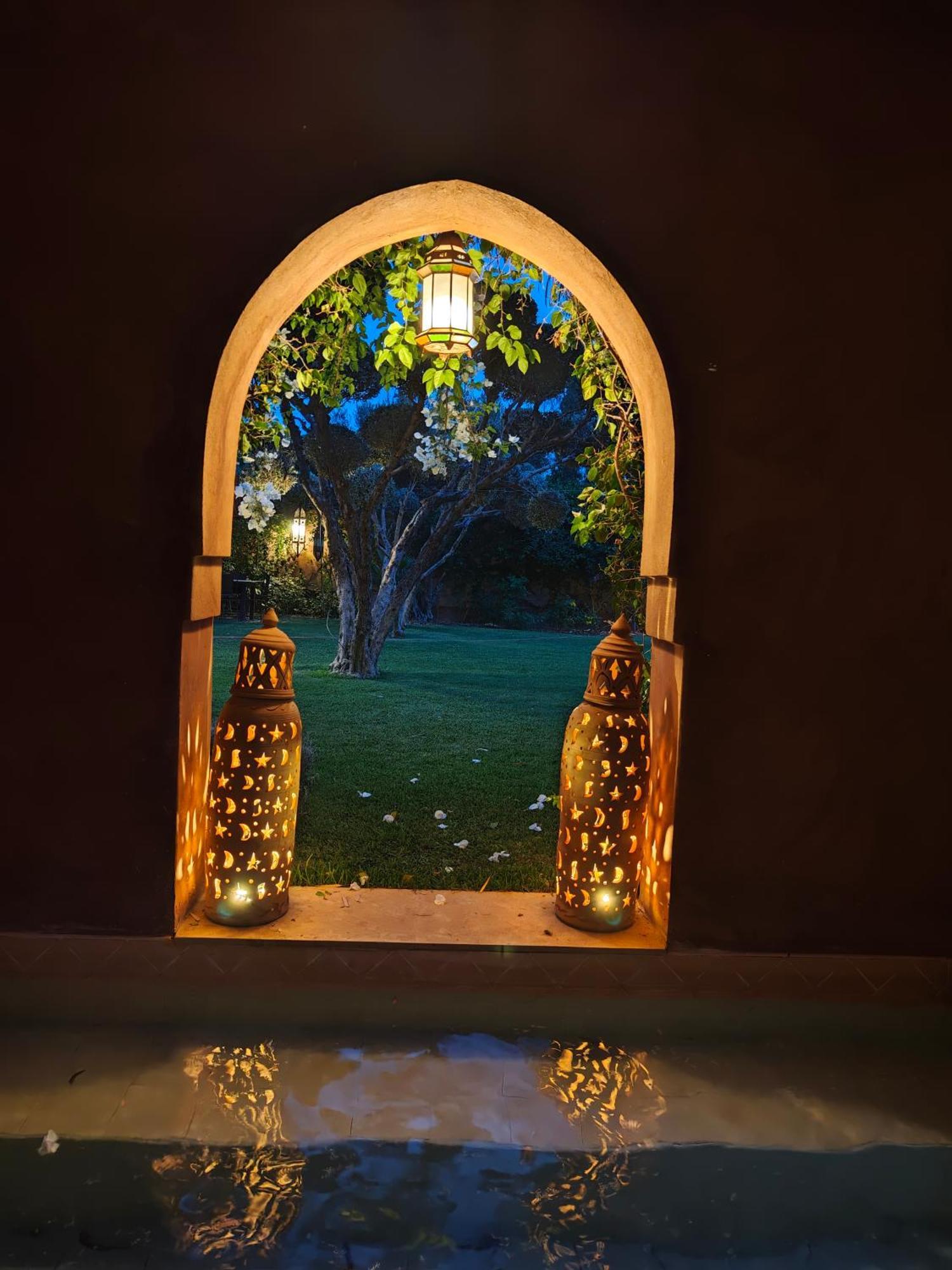 Marrakech, 7 Harmonia, Pour 6 Personnes Avec Piscine Privee مراكش