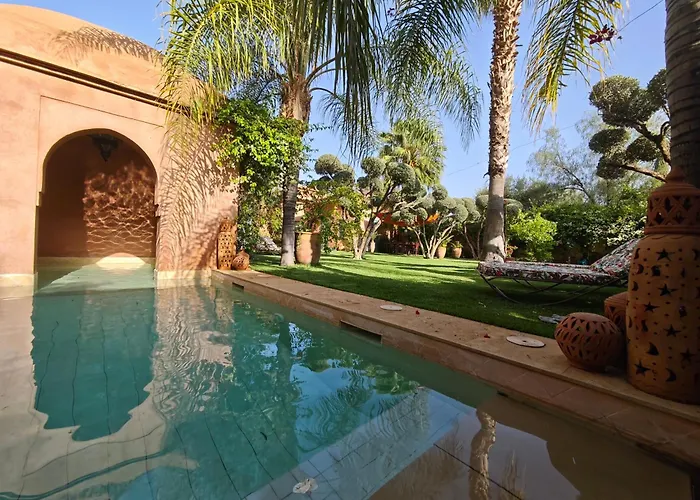 Marrakech, Villa 7 Harmonia, Pour 6 Personnes Avec Piscine Privee