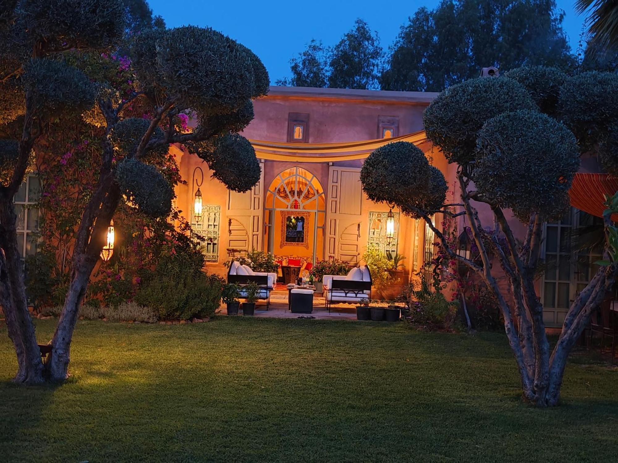 Marrakech, 7 Harmonia, Pour 6 Personnes Avec Piscine Privee Holiday home